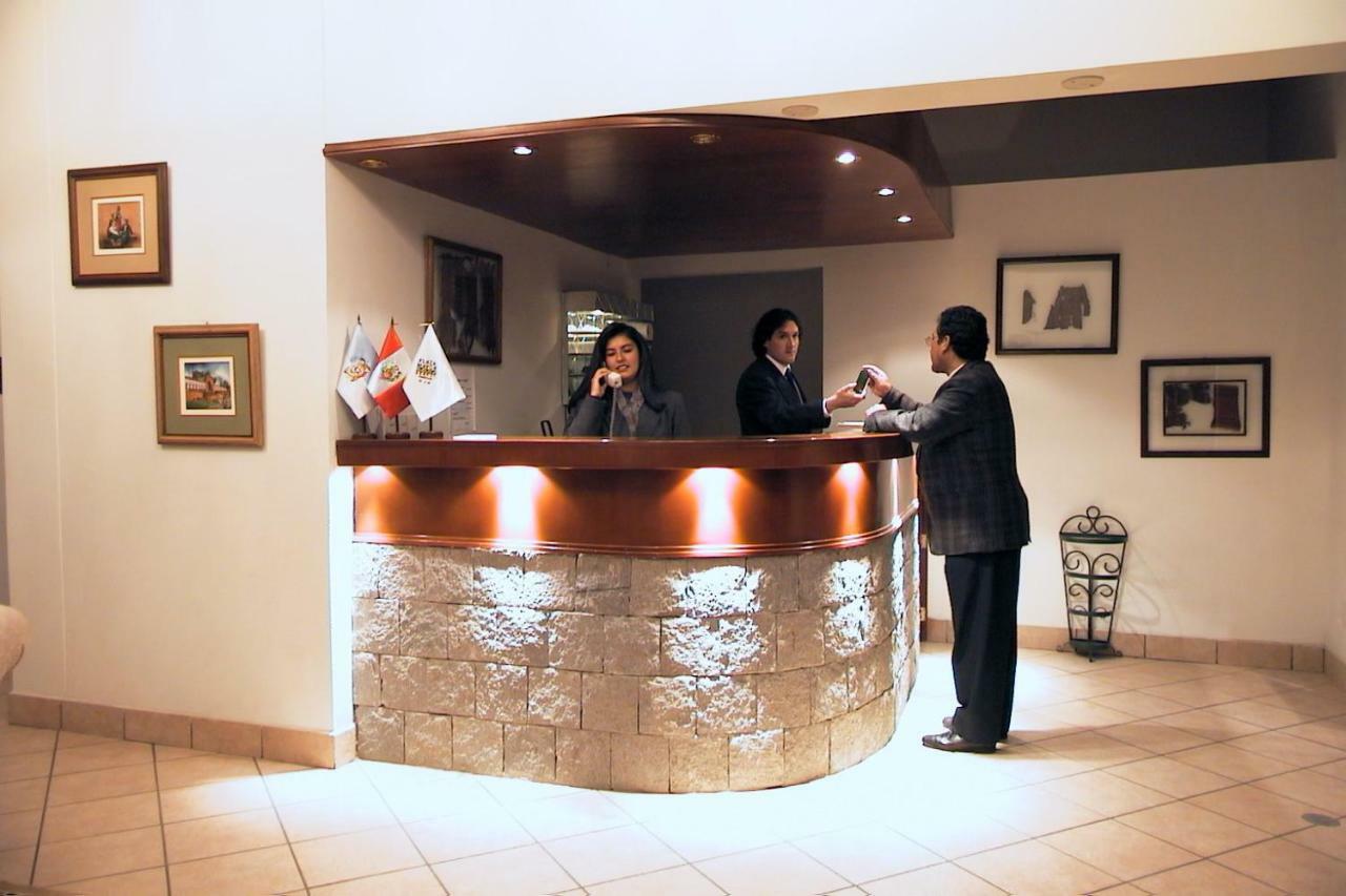 Plaza Mayor Hotel بونو المظهر الخارجي الصورة