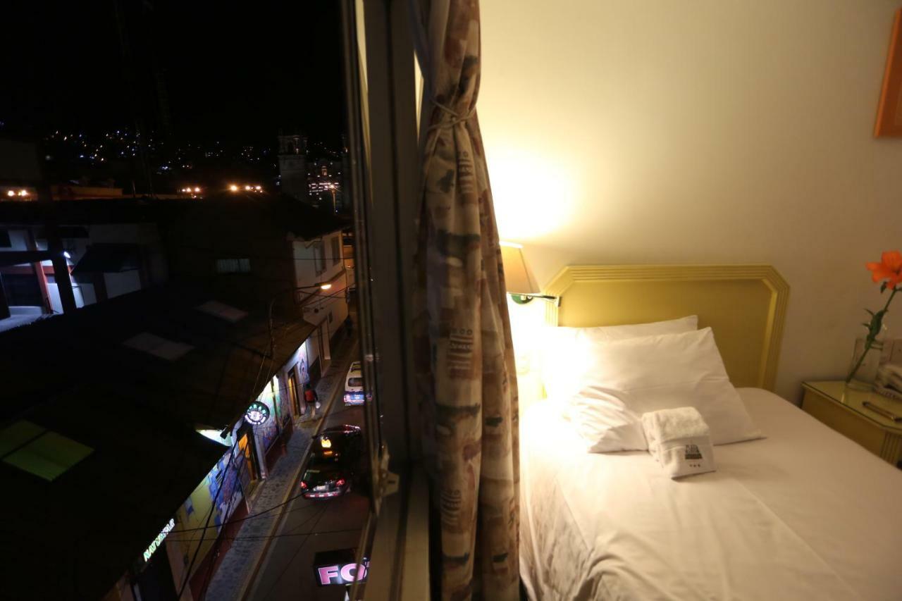 Plaza Mayor Hotel بونو المظهر الخارجي الصورة
