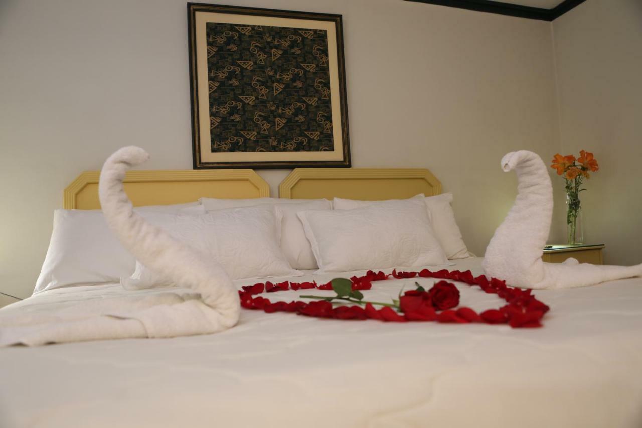Plaza Mayor Hotel بونو المظهر الخارجي الصورة